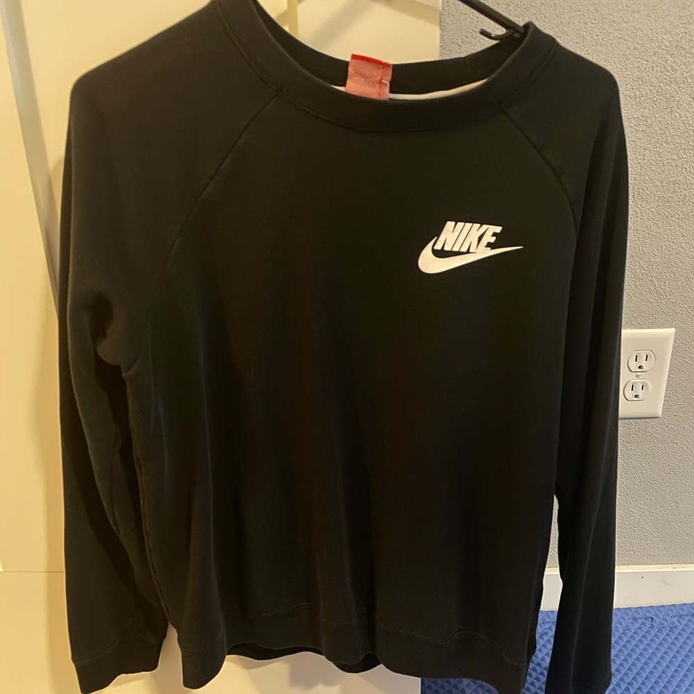 Black Nike Crewneck